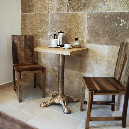 Good Knight 호텔 *