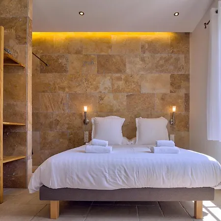 Good Knight Hotel Carcassonne