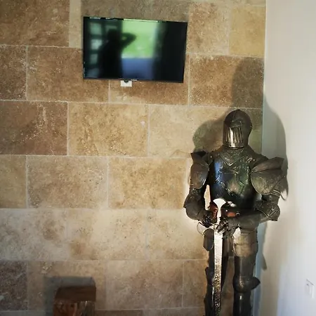 Szálloda Good Knight Carcassone