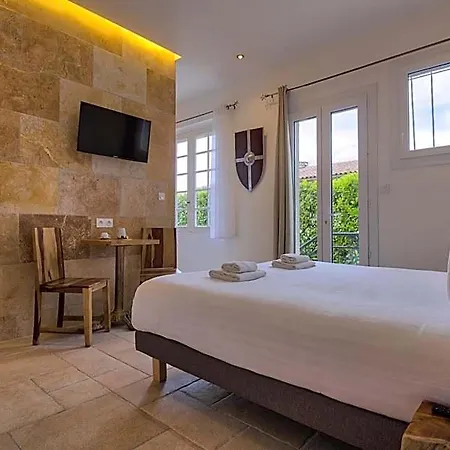 Good Knight Hotel Carcassonne